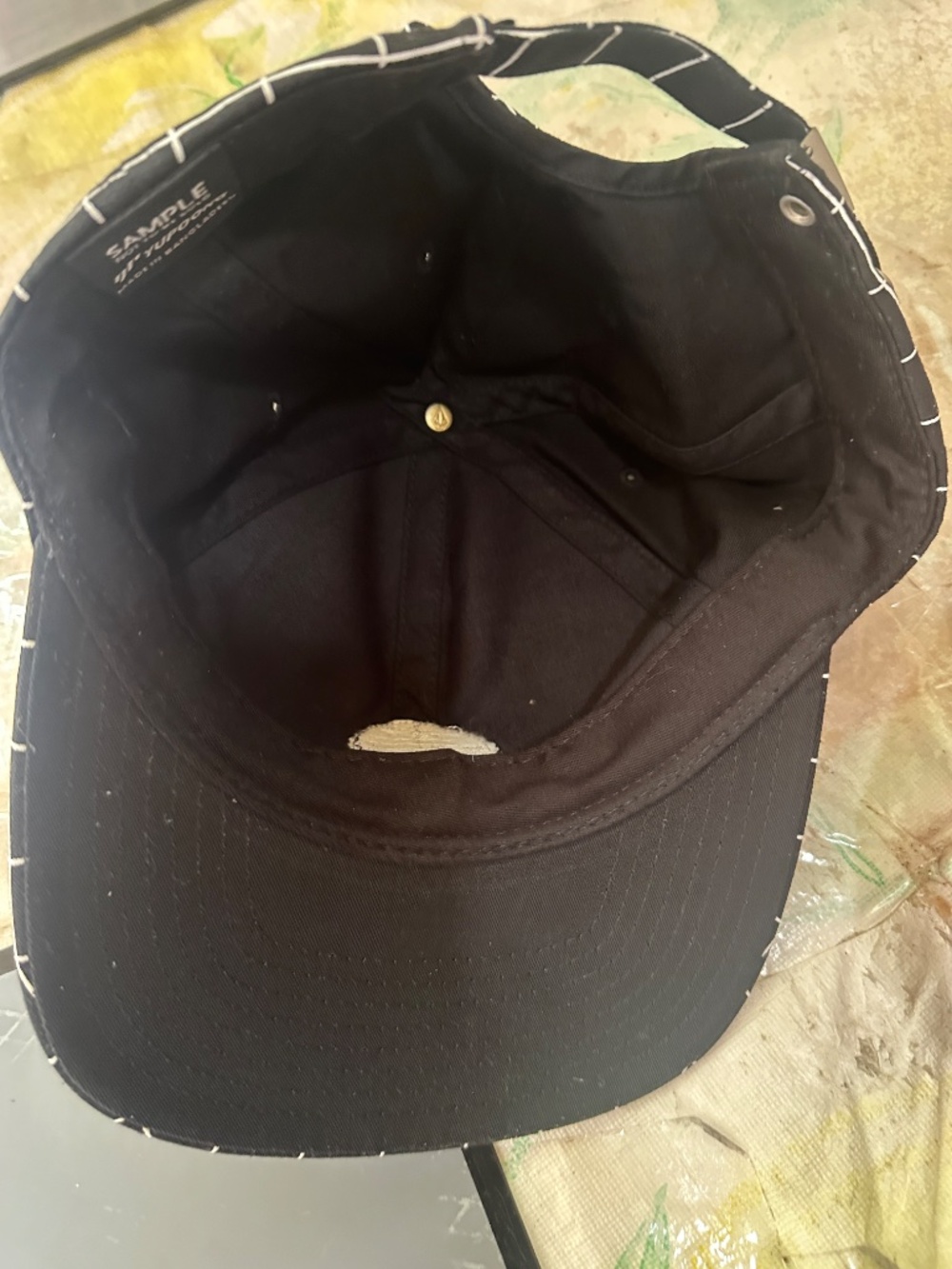 Guess J Balvin Red Hat Snapback and NWT Volcom Yupoong Sample Black Checks Dad - Picture 7 of 8